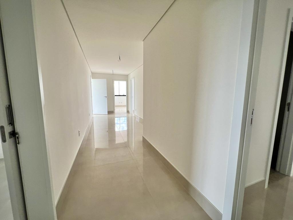 Apartamento, Sudoeste, 4 Quartos, 3 Vagas, 4 Suítes