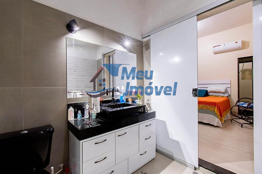 Casa em Condomínio, Guará II, 3 Quartos, 3 Vagas, 2 Suítes