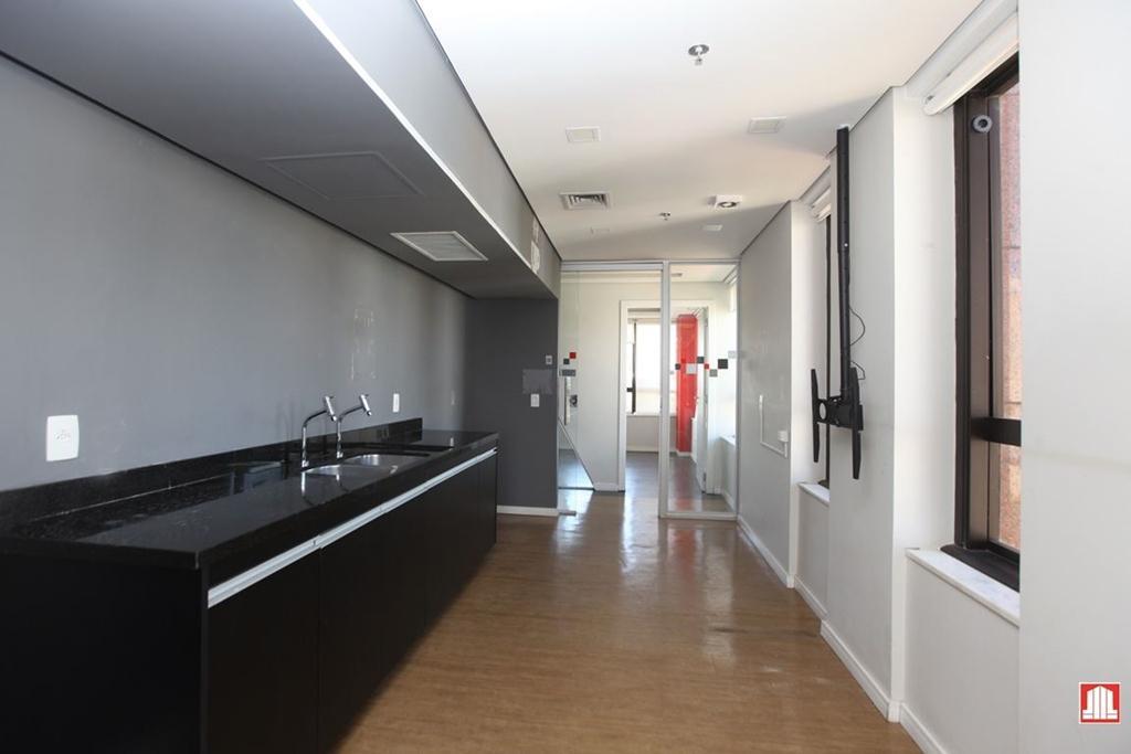 Sala, Asa Sul, 0 Quarto, 8 Vagas, 0 Suíte