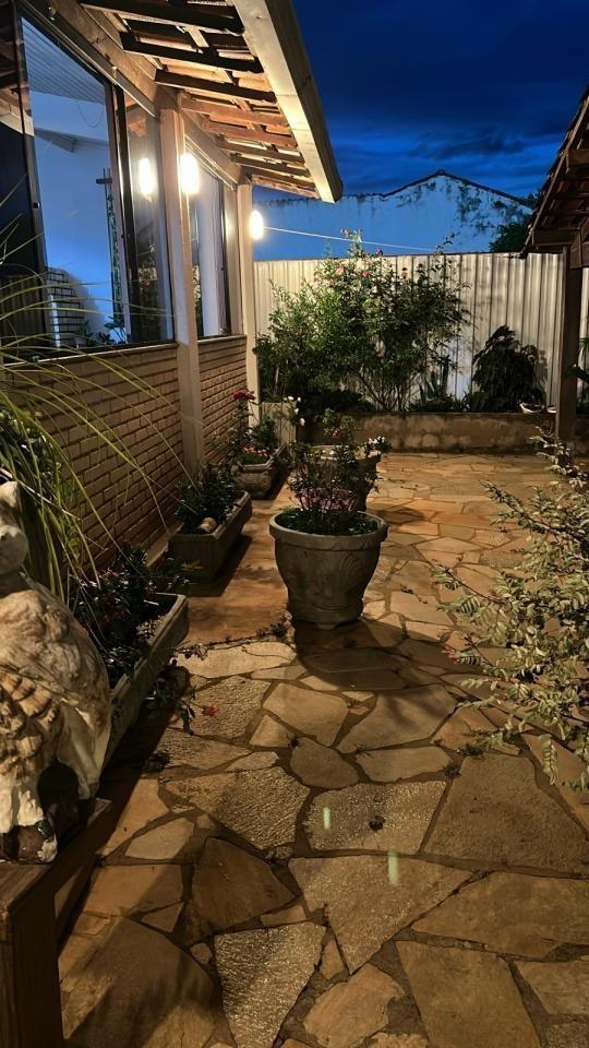 Casa em Condomínio, Região dos Lagos, 7 Quartos, 4 Vagas, 2 Suítes