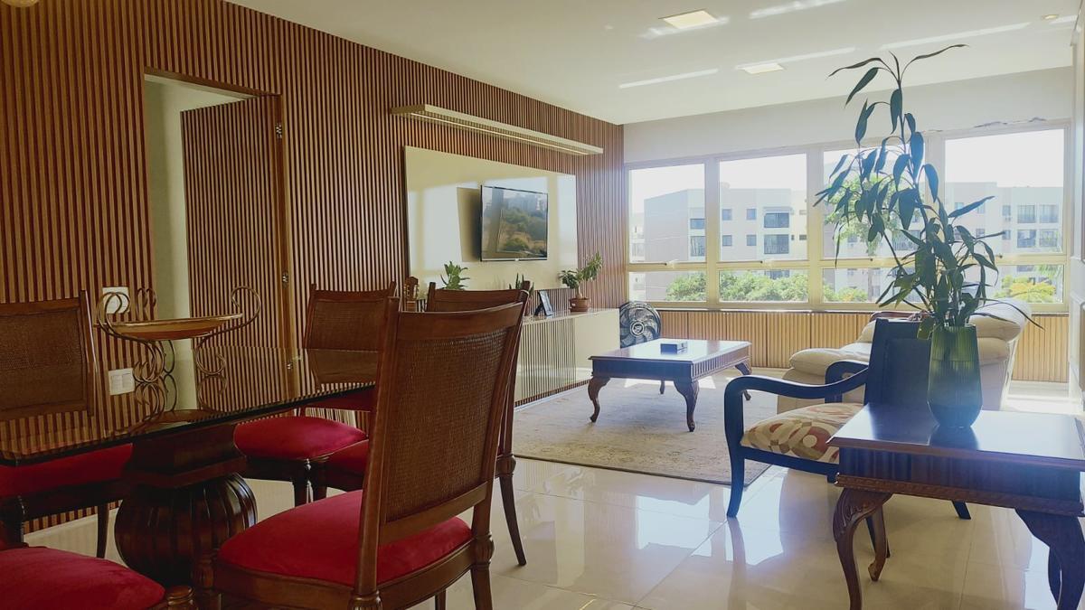 Apartamento, Octogonal, 3 Quartos, 1 Vaga, 1 Suíte