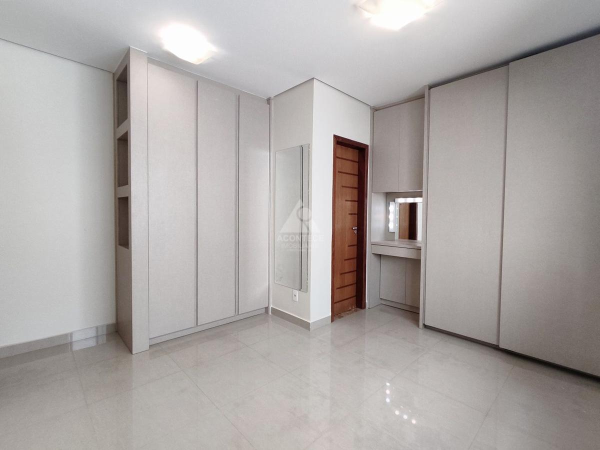 Casa, Guará II, 4 Quartos, 4 Vagas, 3 Suítes