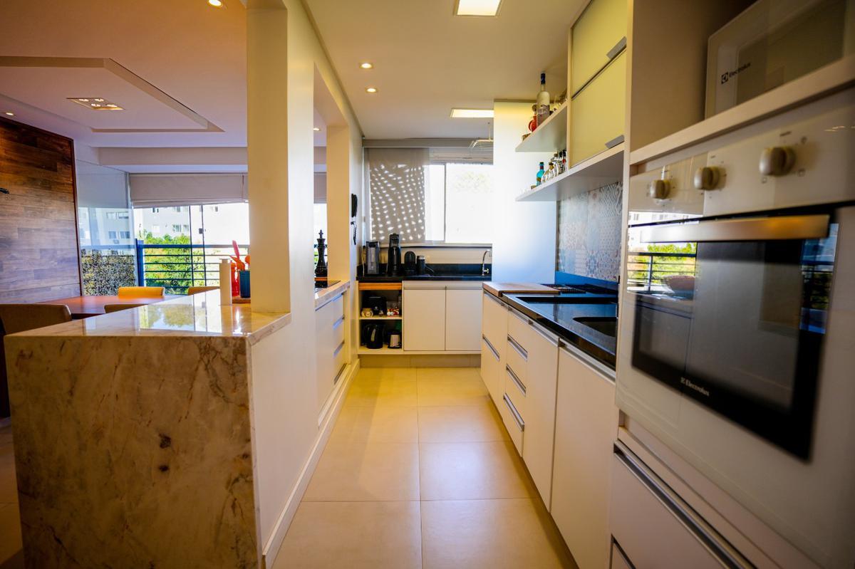 Apartamento, Asa Norte, 3 Quartos, 1 Vaga, 1 Suíte