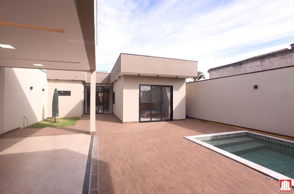 Casa, Vicente Pires, 3 Quartos, 4 Vagas, 3 Suítes