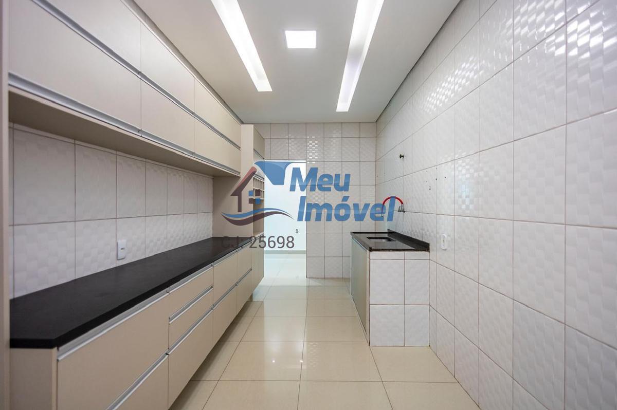Casa, Setor Central, 3 Quartos, 3 Vagas, 1 Suíte