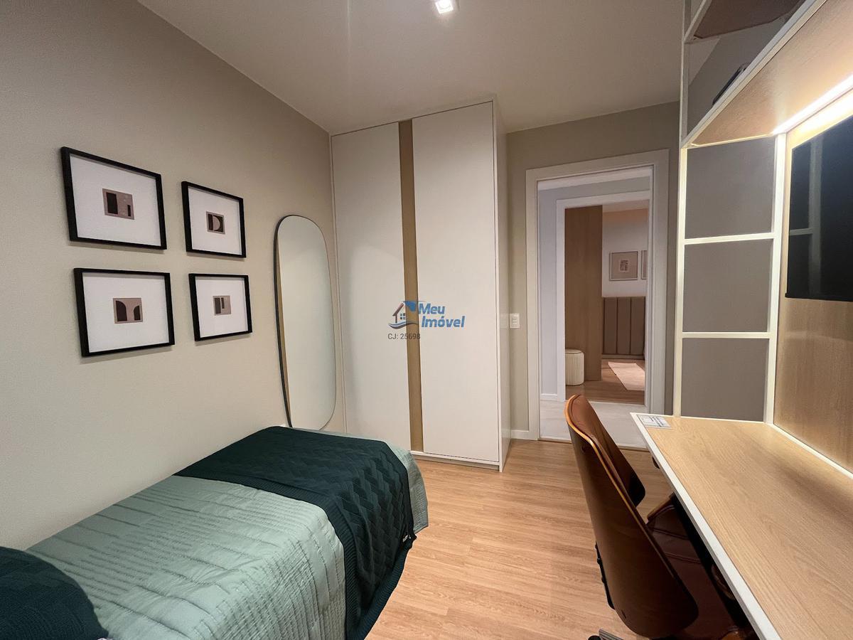 Apartamento, Sob, 3 Quartos