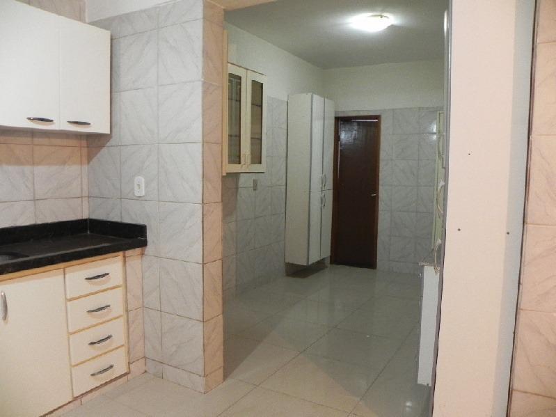 Casa, Candangolândia, 7 Quartos, 1 Vaga, 1 Suíte