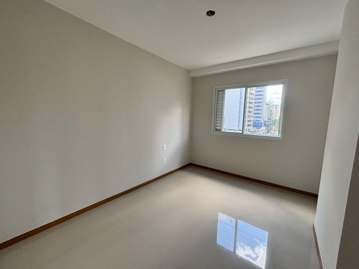 Apartamento, Norte, 3 Quartos, 2 Vagas, 1 Suíte