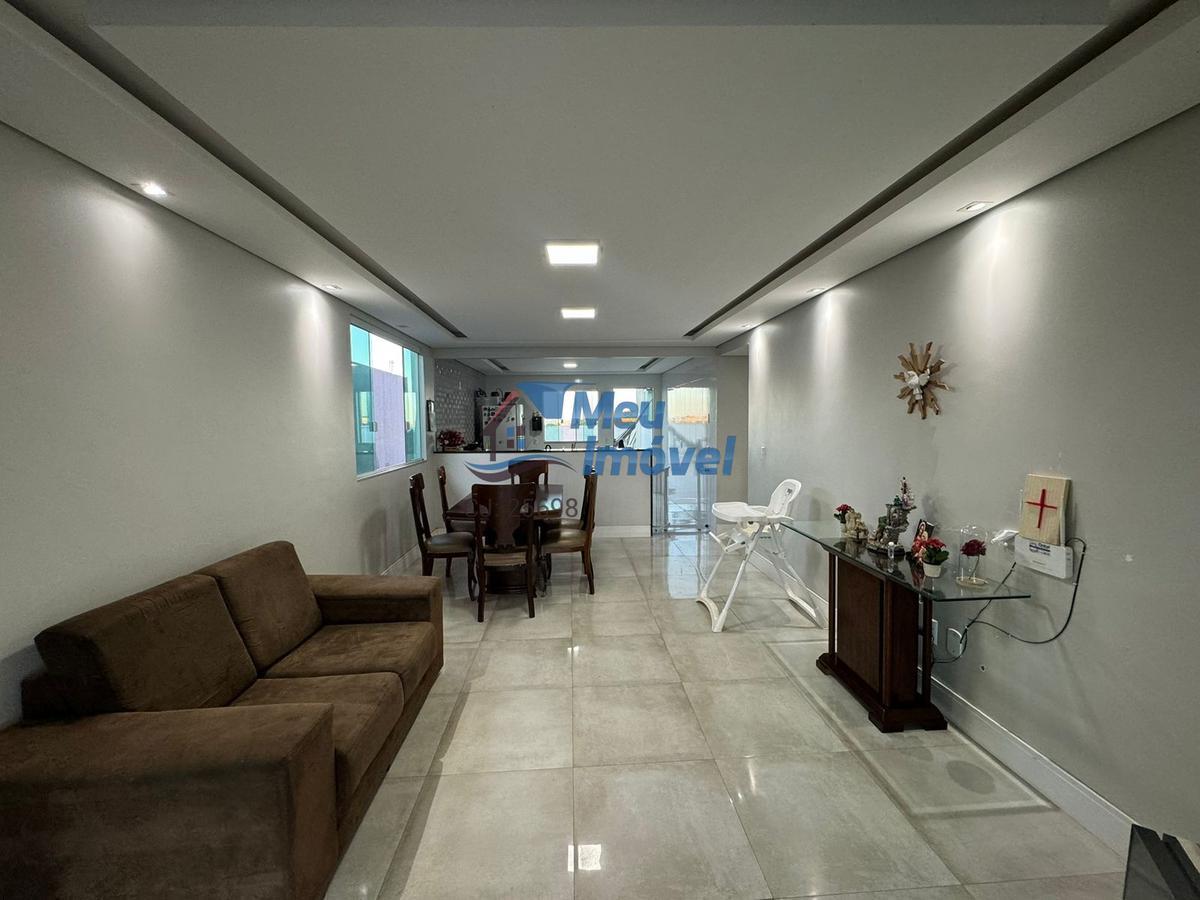 Casa em Condomínio, Setor Habitacional Vereda Grande, 4 Quartos, 4 Vagas, 2 Suítes