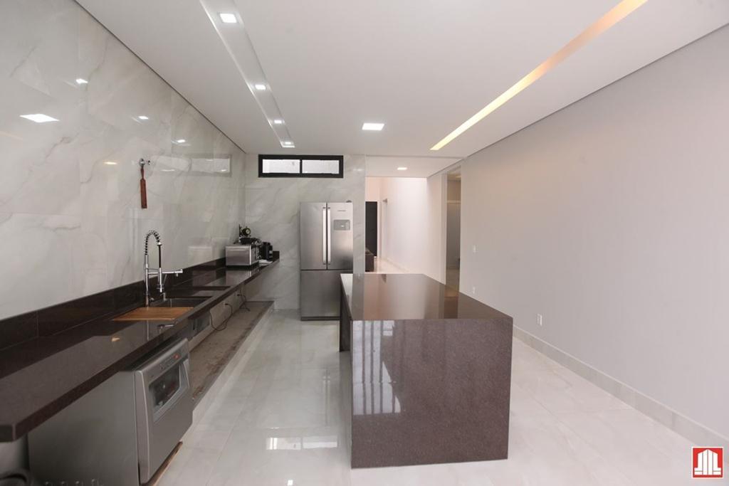 Casa, Vicente Pires, 3 Quartos, 4 Vagas, 3 Suítes