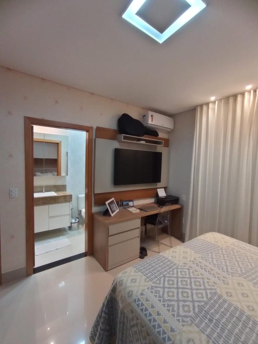 Casa em Condomínio, Brasília/Plano Piloto, 3 Quartos, 4 Vagas, 2 Suítes