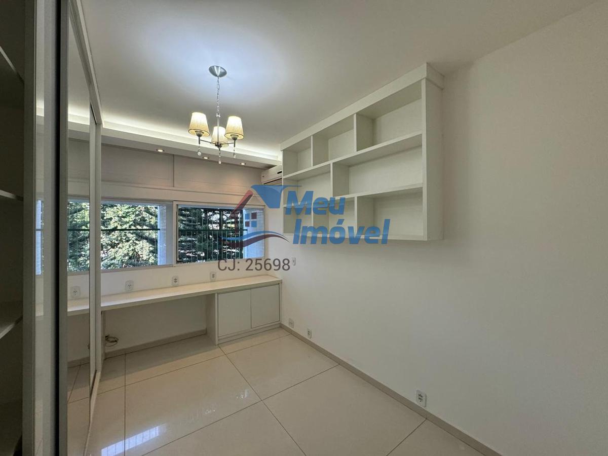 Apartamento, Asa Sul, 3 Quartos, 0 Vaga, 1 Suíte