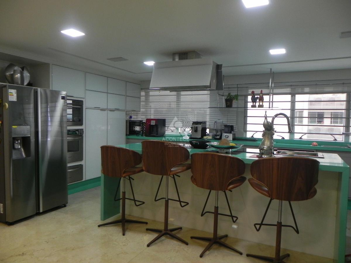 Apartamento, Zona Industrial, 4 Quartos, 3 Vagas, 4 Suítes