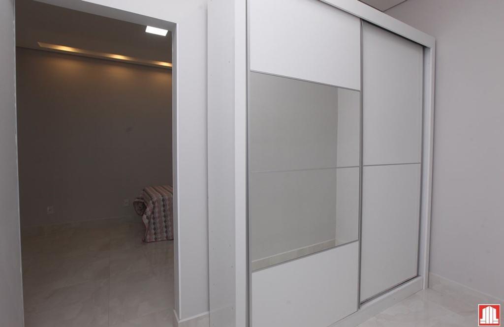 Casa, Vicente Pires, 3 Quartos, 4 Vagas, 3 Suítes