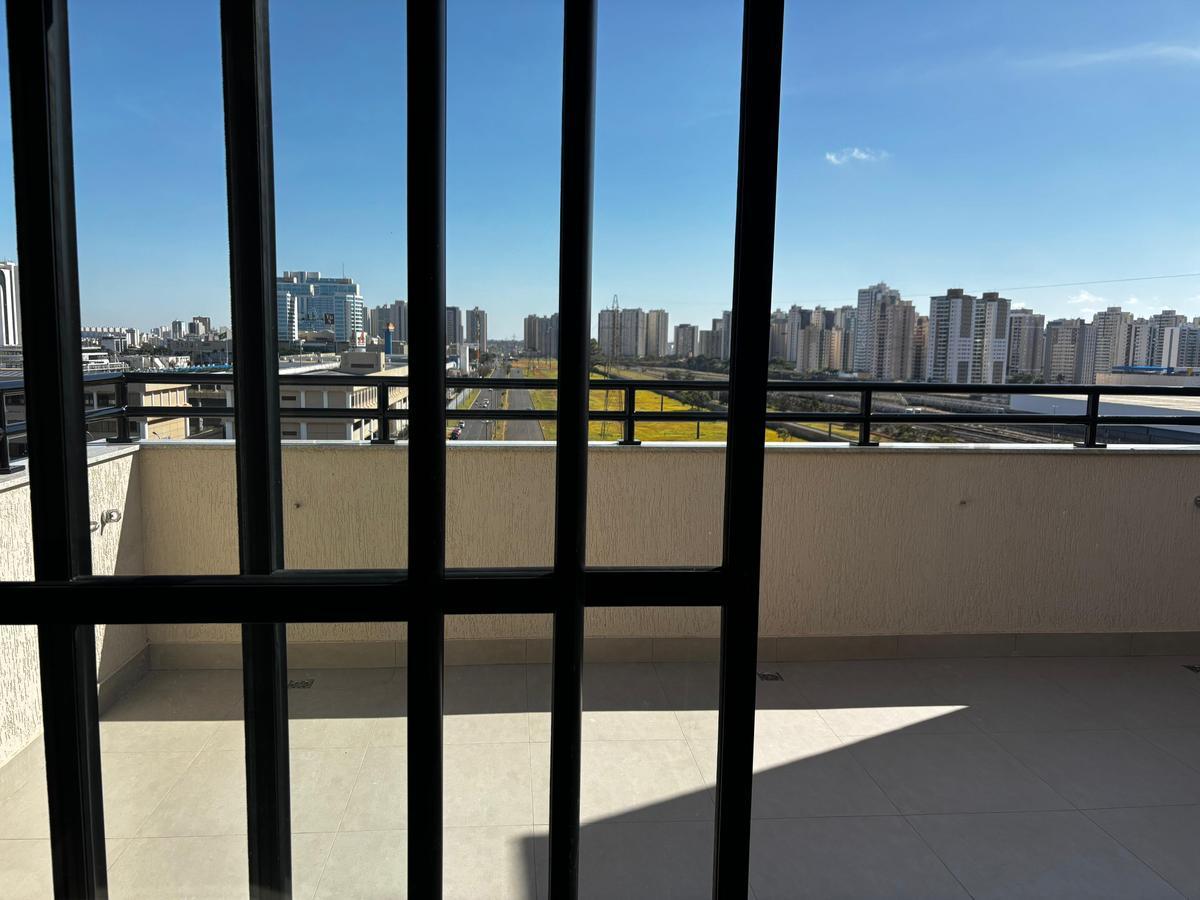 Cobertura, Areal, 2 Quartos, 1 Vaga, 1 Suíte