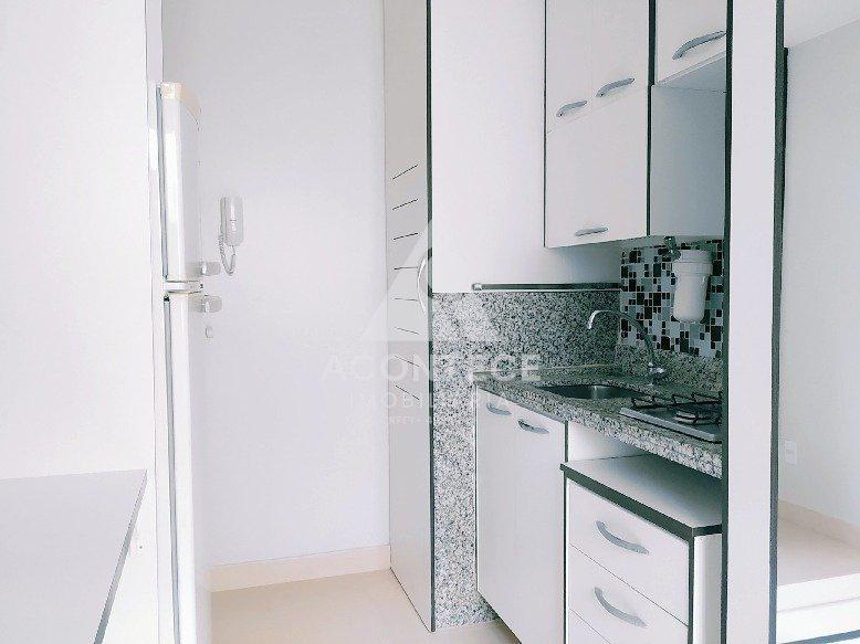 Quitinete, Sudoeste, 1 Quarto, 1 Vaga