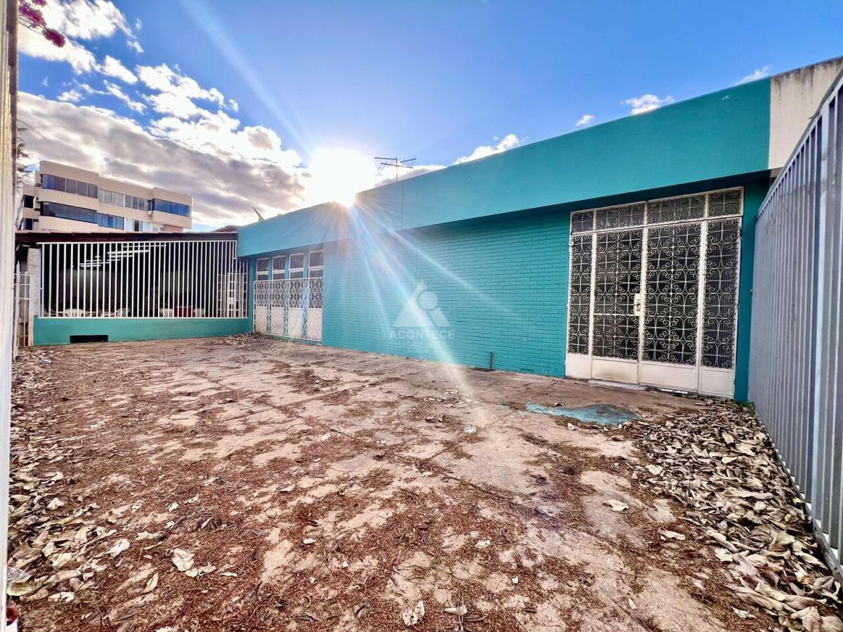 Casa, Asa Norte, 4 Quartos, 6 Vagas, 2 Suítes
