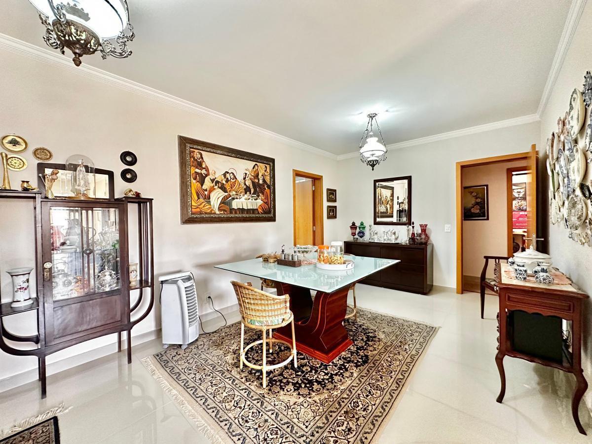 Apartamento, Guará I, 4 Quartos, 2 Vagas, 2 Suítes