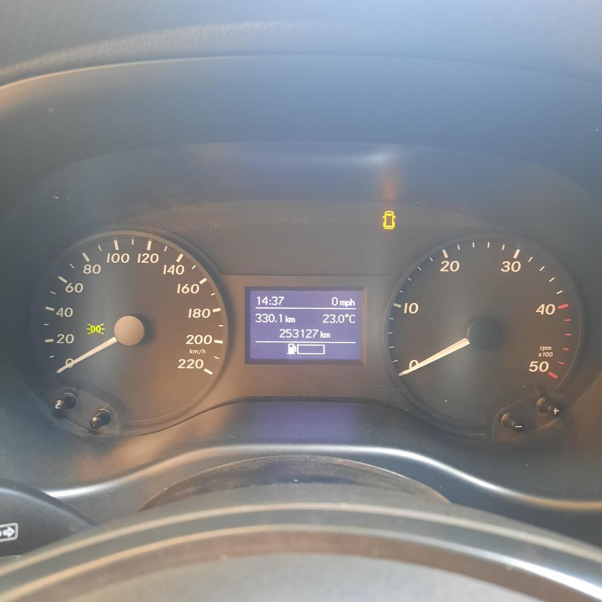 Mercedes-benz Vito 111 CDI Furgão 1.6 Tb Diesel 4p Mec