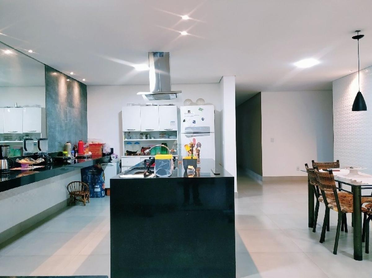 Casa, Brasília/Plano Piloto, 4 Quartos, 4 Suítes