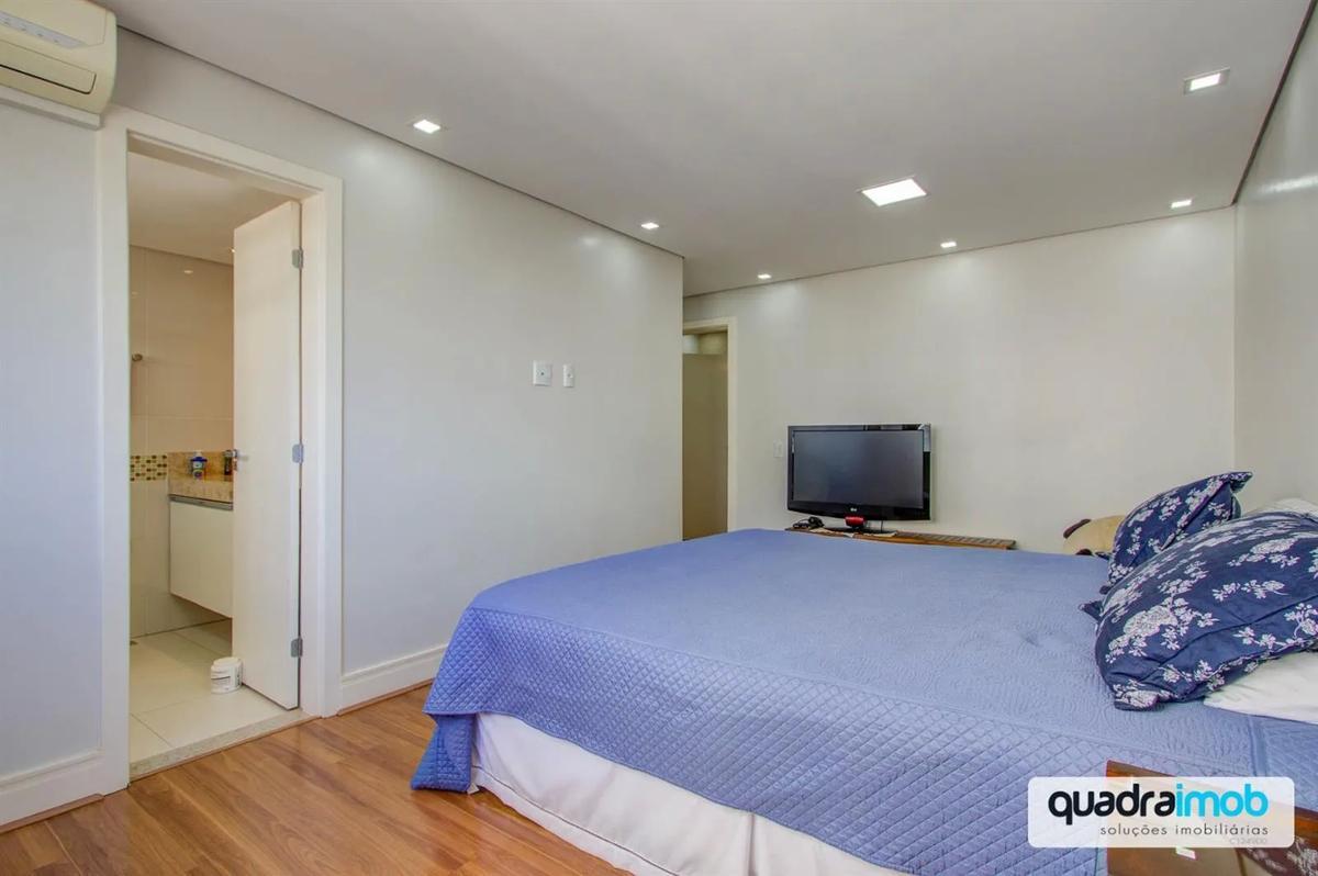 Apartamento, Norte, 4 Quartos, 2 Vagas, 2 Suítes