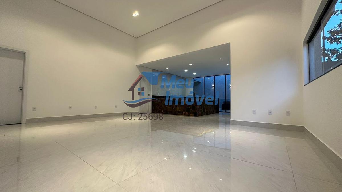 Casa, Brasília/Plano Piloto, 3 Quartos, 2 Vagas, 3 Suítes