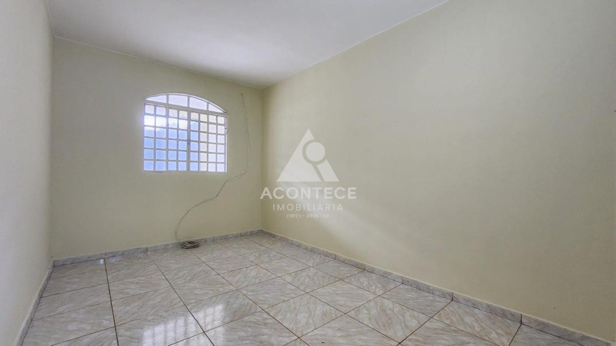 Casa em Condomínio, Residencial Santos Dumont, 4 Quartos, 2 Vagas, 1 Suíte