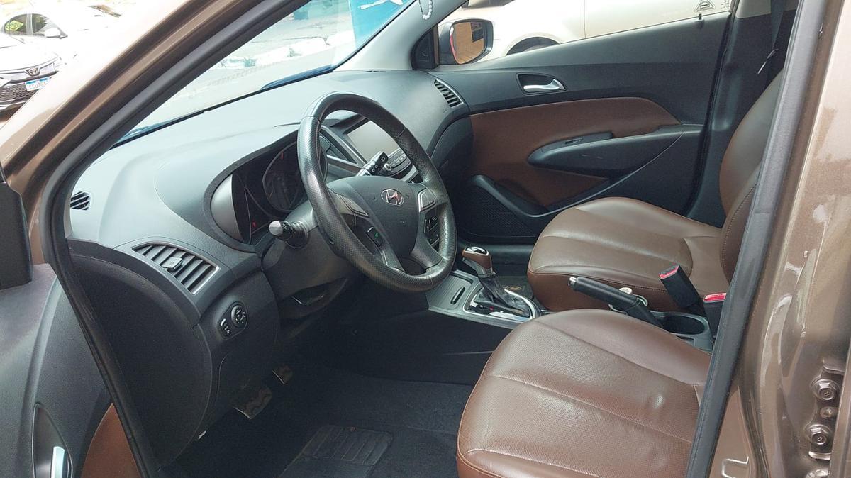 Hyundai Hb20x Premium 1.6 Flex 16v Aut.