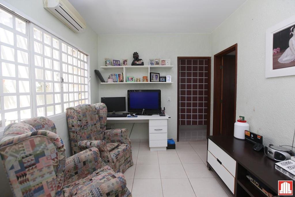 Casa, Região dos Lagos, 4 Quartos, 3 Vagas, 4 Suítes