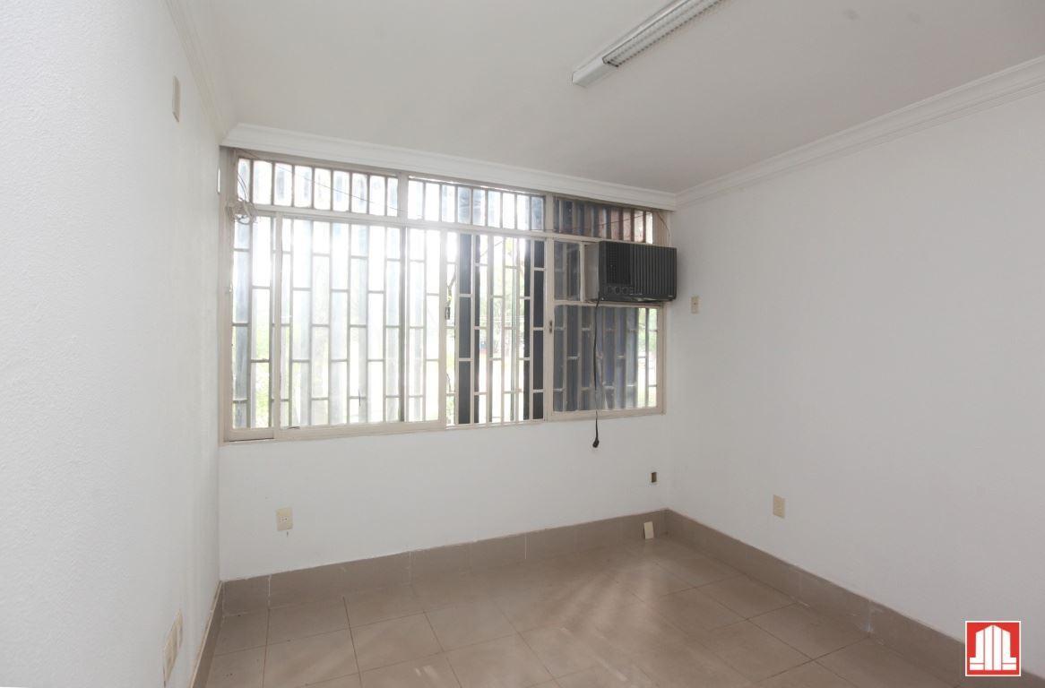 Sala, Asa Norte, 0 Quarto, 0 Vaga, 0 Suíte
