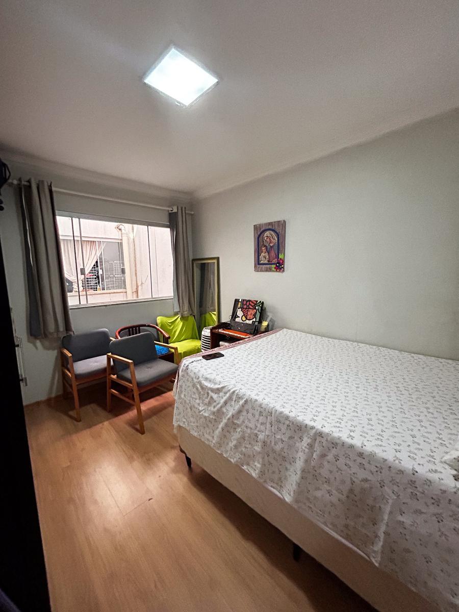 Casa, Núcleo Bandeirante, 4 Quartos, 2 Vagas, 1 Suíte
