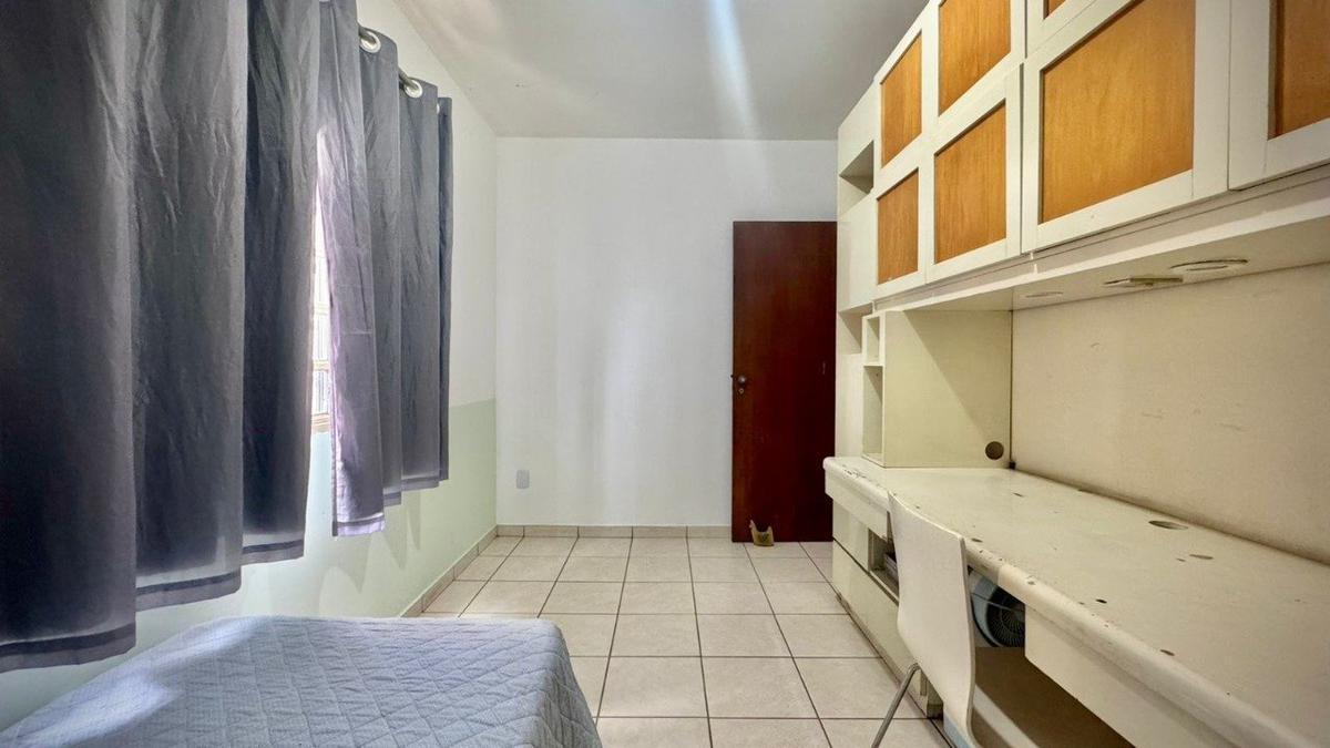 Casa, Guará II, 4 Quartos, 2 Vagas, 1 Suíte