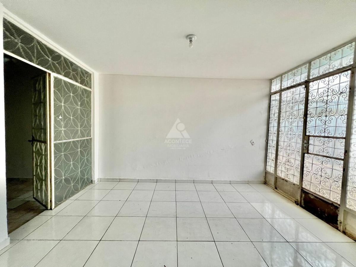 Casa, Asa Norte, 4 Quartos, 6 Vagas, 2 Suítes