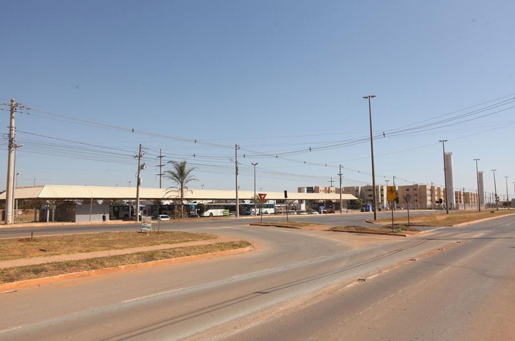 Lote, Riacho Fundo II, 0 Quarto, 0 Vaga, 0 Suíte