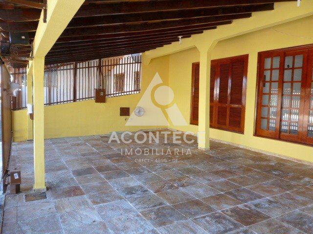 Casa, Guará II, 3 Quartos, 4 Vagas, 2 Suítes
