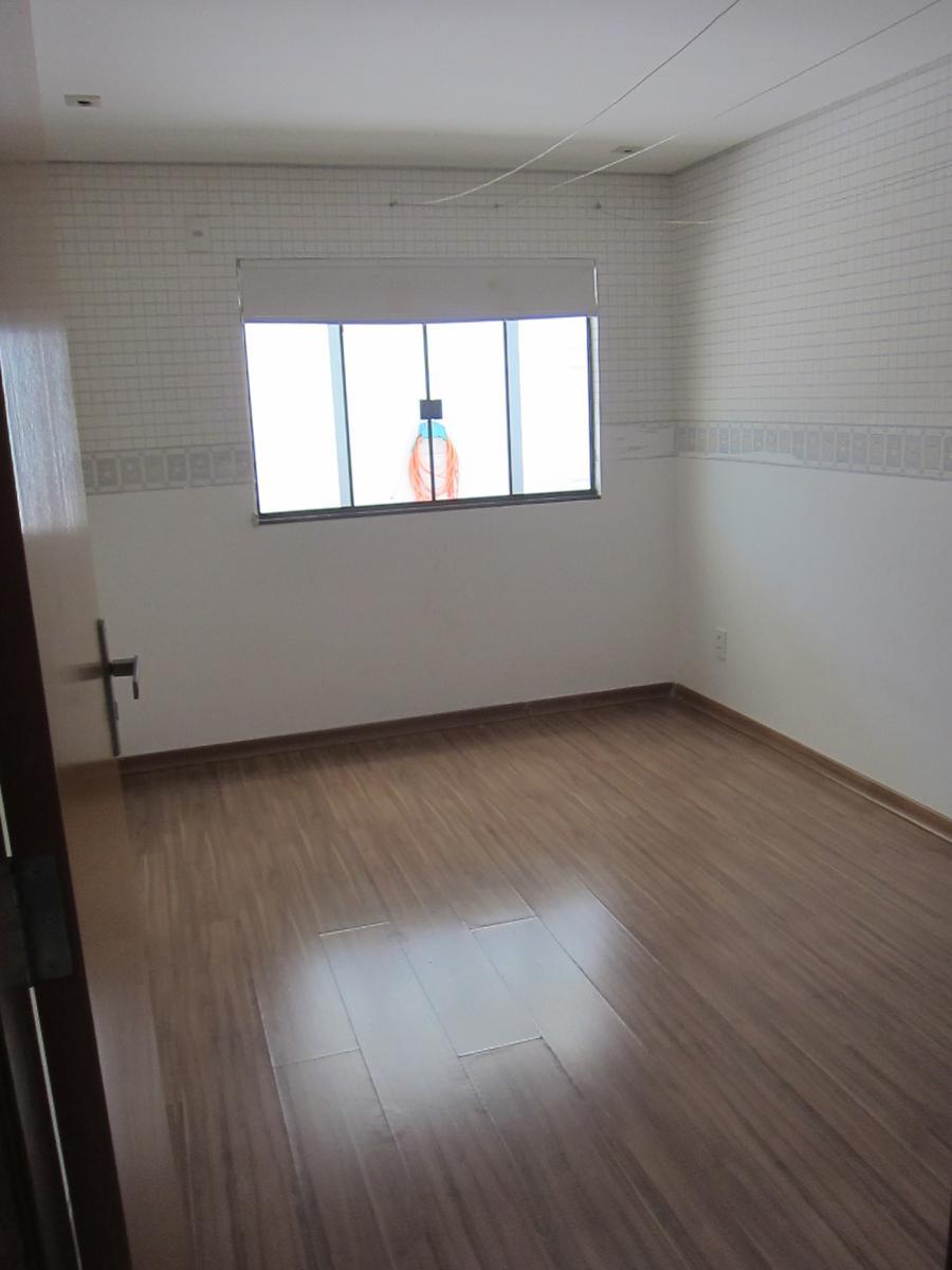 Casa, Taguatinga Norte, 4 Quartos, 1 Suíte