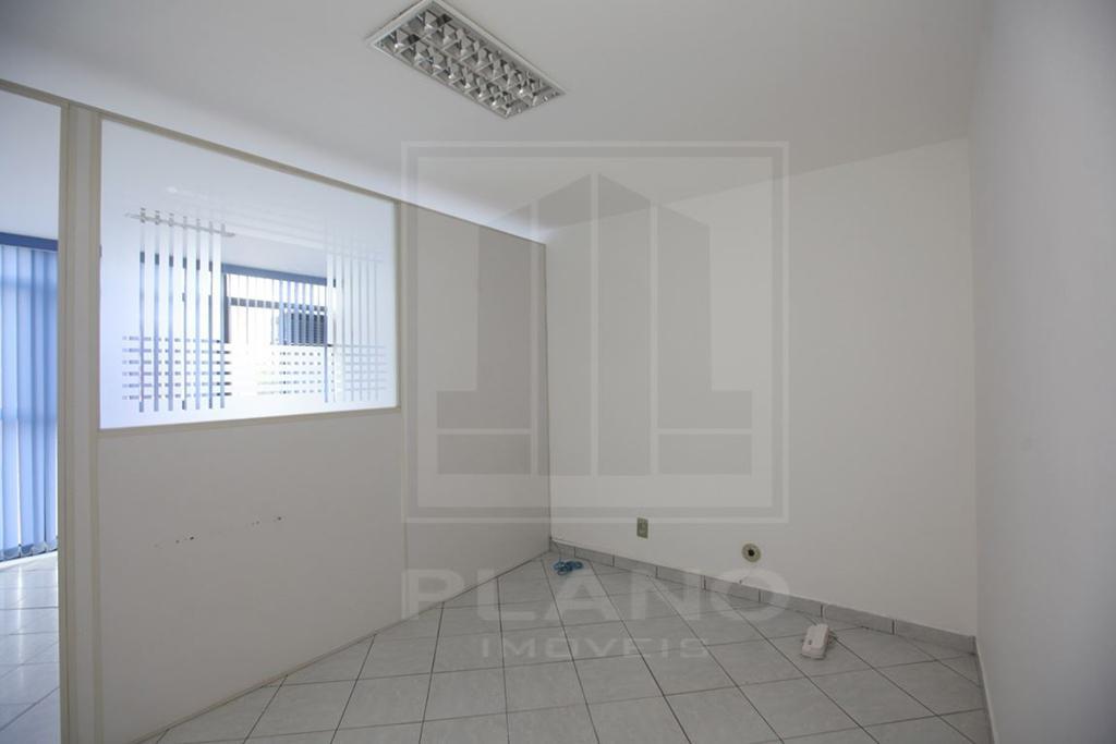 Sala, Asa Norte, 0 Quarto, 0 Vaga, 0 Suíte