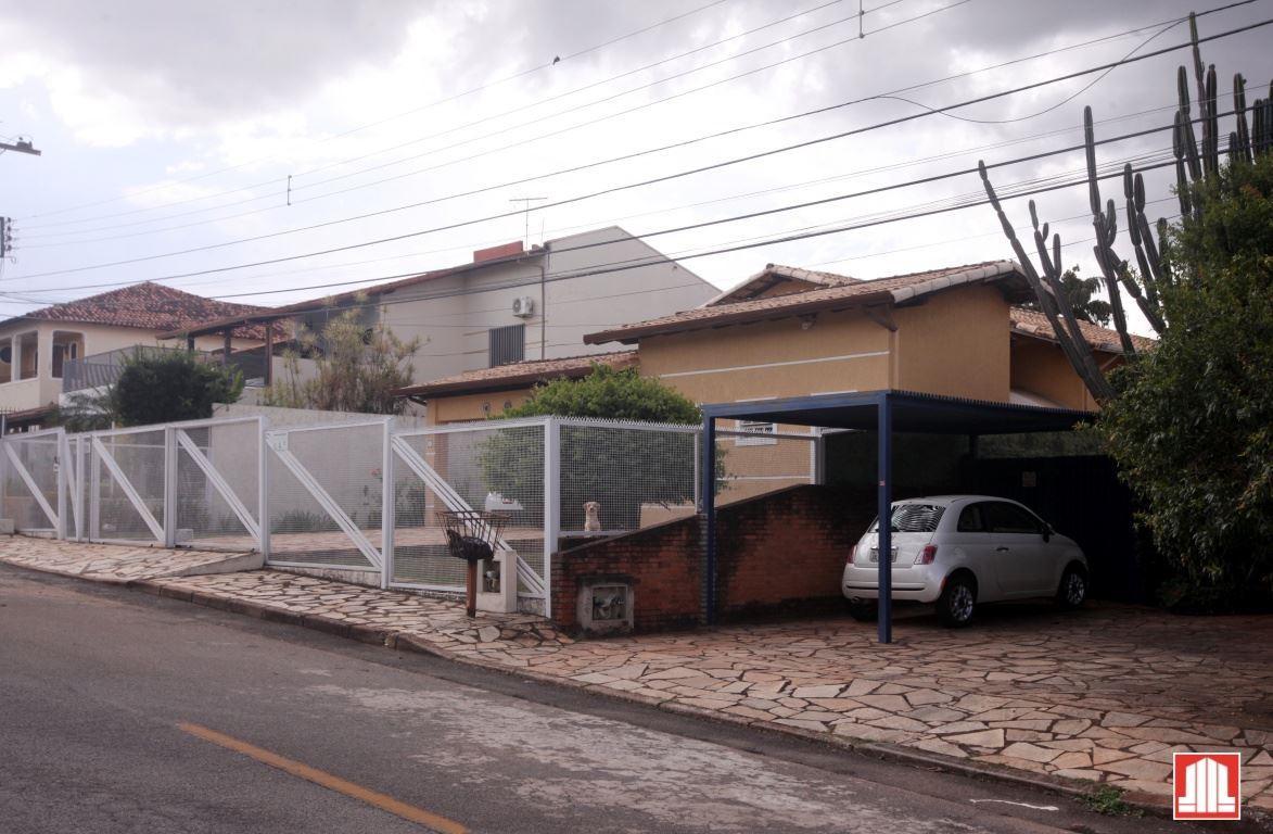 Casa, Lago Norte, 4 Quartos, 2 Vagas, 3 Suítes