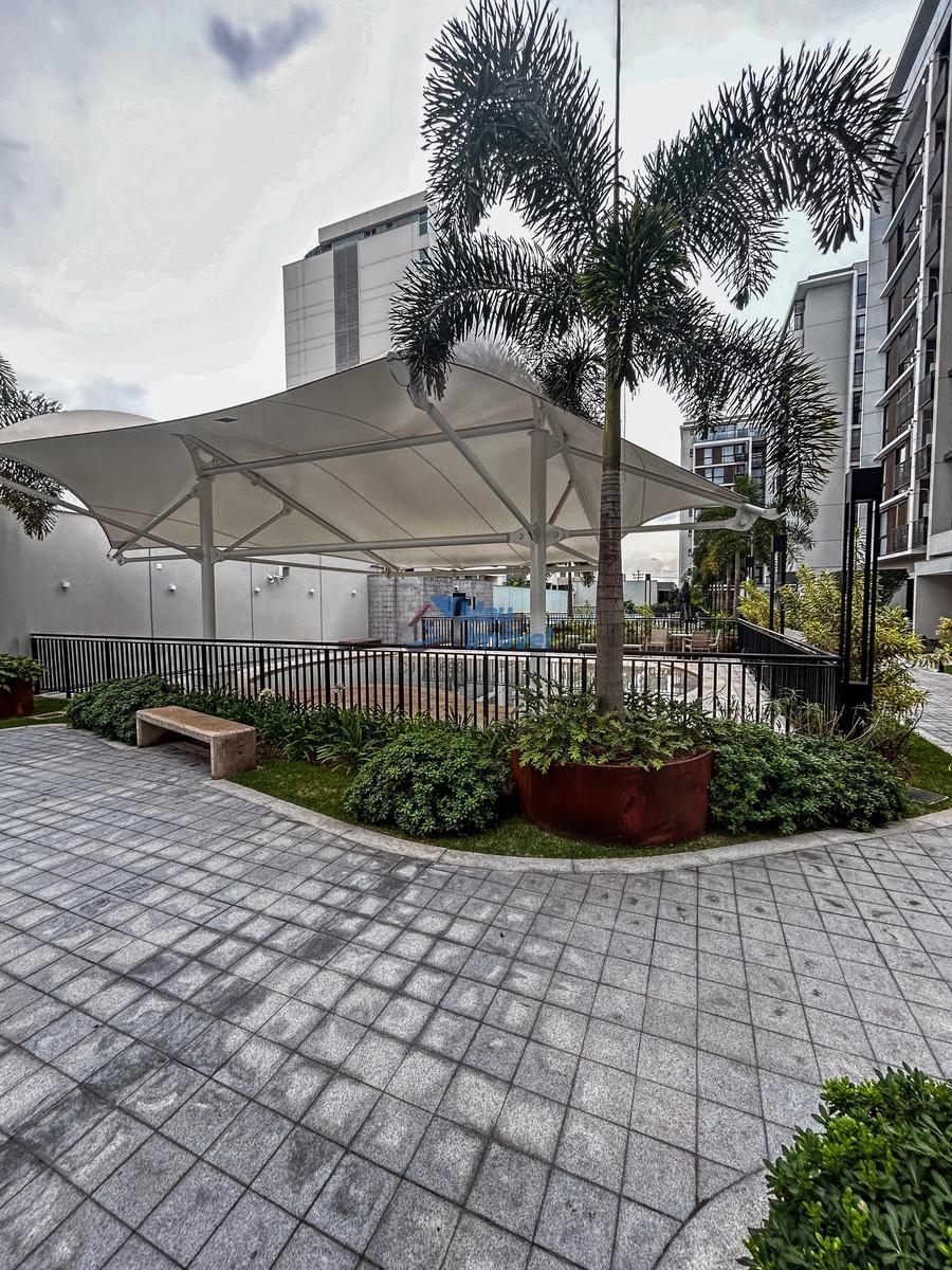 Apartamento, Zona Industrial, 3 Quartos, 2 Vagas, 1 Suíte