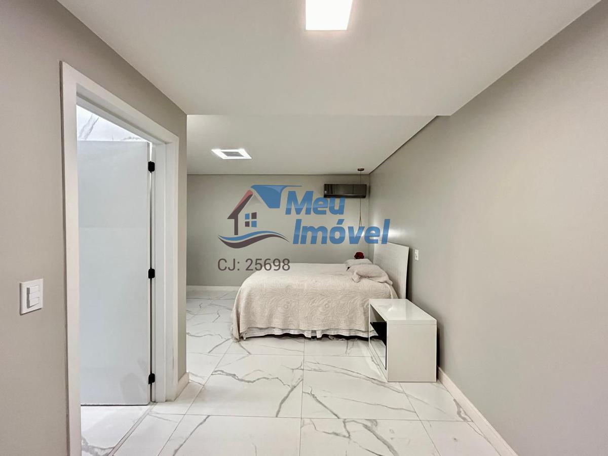 Casa em Condomínio, Setor Habitacional Vicente Pires, 3 Quartos, 4 Vagas, 3 Suítes