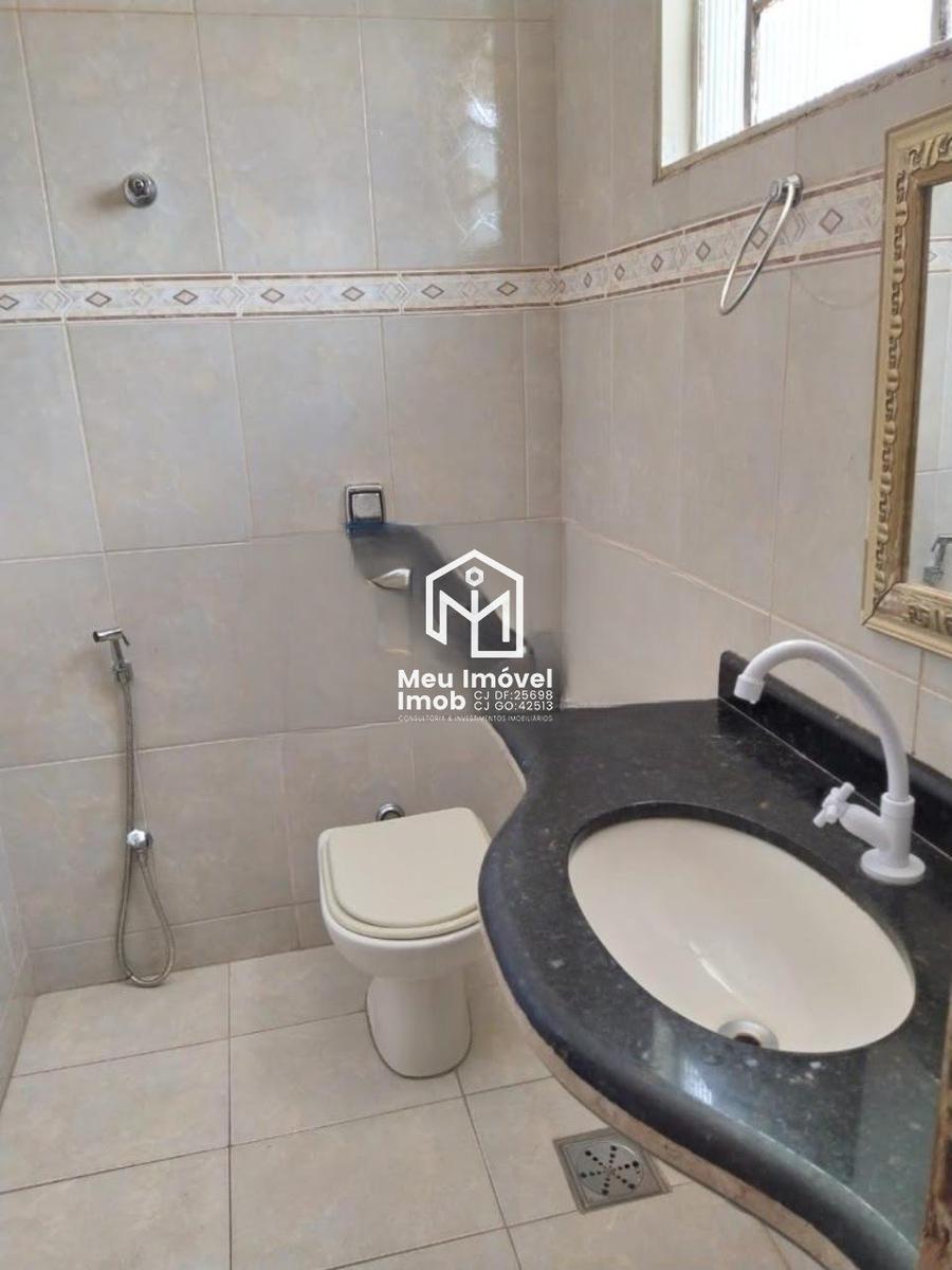 Casa, Setor Central, 5 Quartos