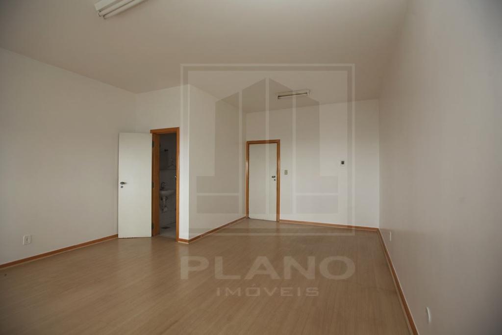 Sala, Asa Sul, 0 Quarto, 0 Vaga, 0 Suíte