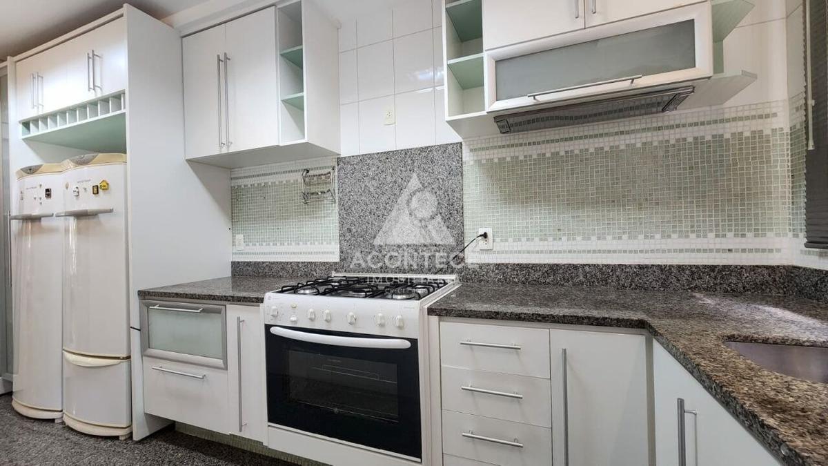 Apartamento, Sudoeste, 4 Quartos, 2 Vagas, 3 Suítes