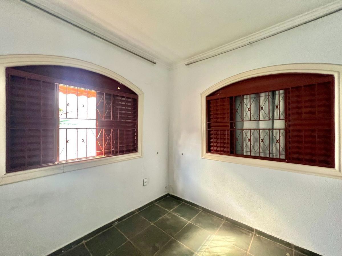 Casa, Região dos Lagos, 7 Quartos, 4 Vagas, 2 Suítes