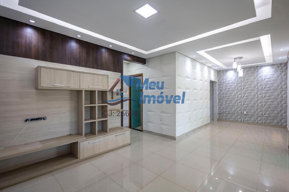 Casa, Setor Central, 3 Quartos, 3 Vagas, 1 Suíte