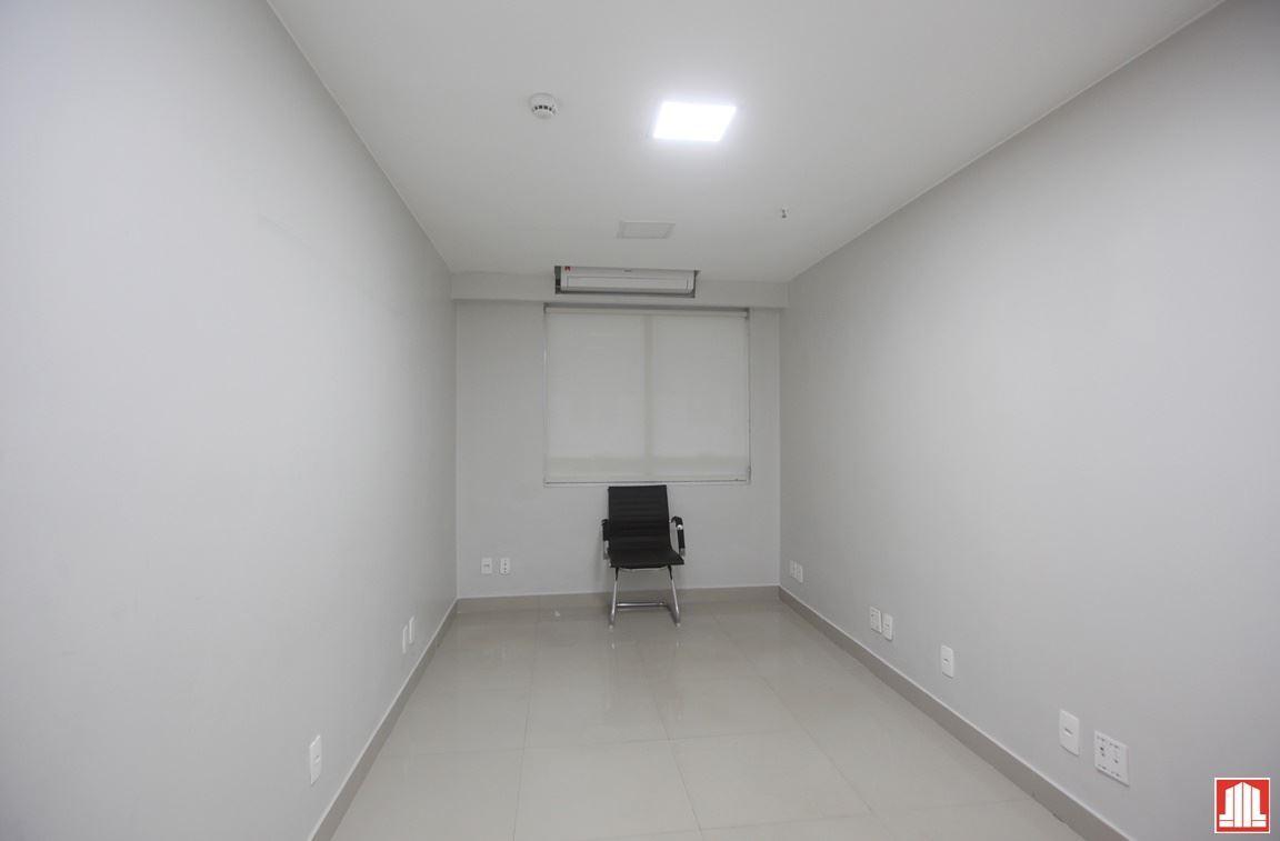 Sala, Norte, 0 Quarto, 5 Vagas, 0 Suíte