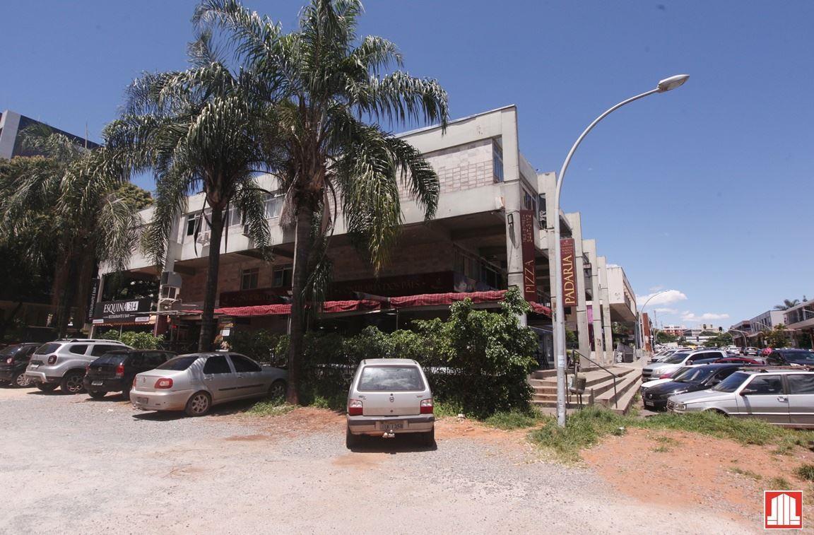 Quitinete, Asa Norte, 1 Quarto, 0 Vaga, 0 Suíte