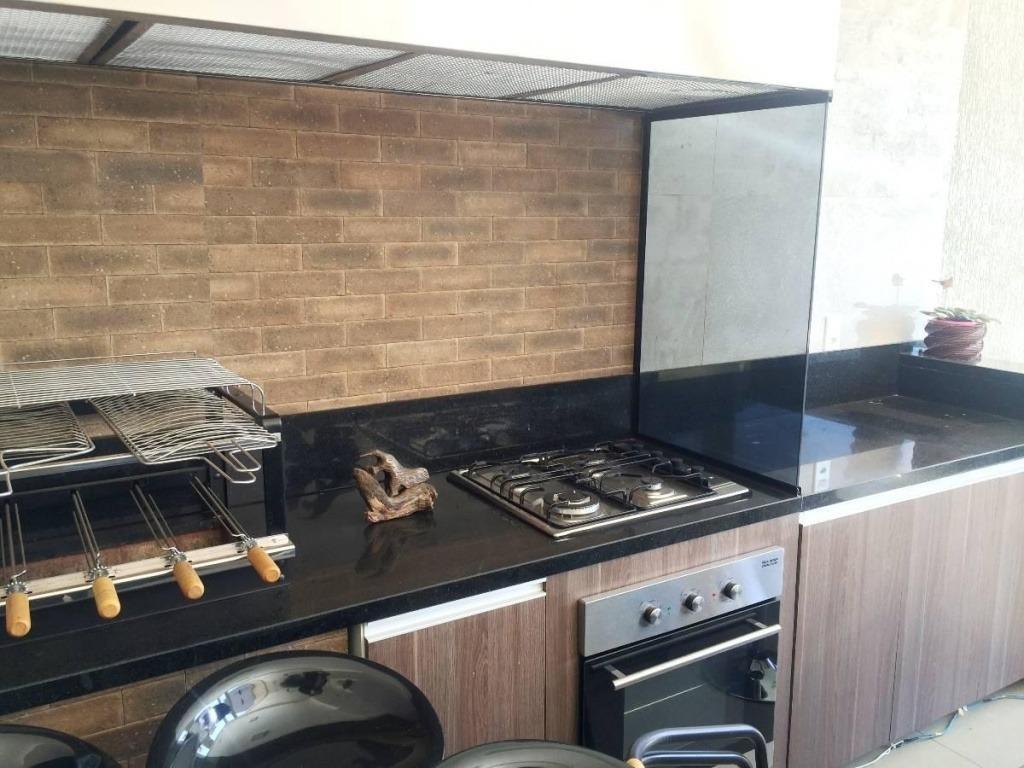 Casa, Taguatinga Norte, 6 Quartos, 4 Vagas, 5 Suítes