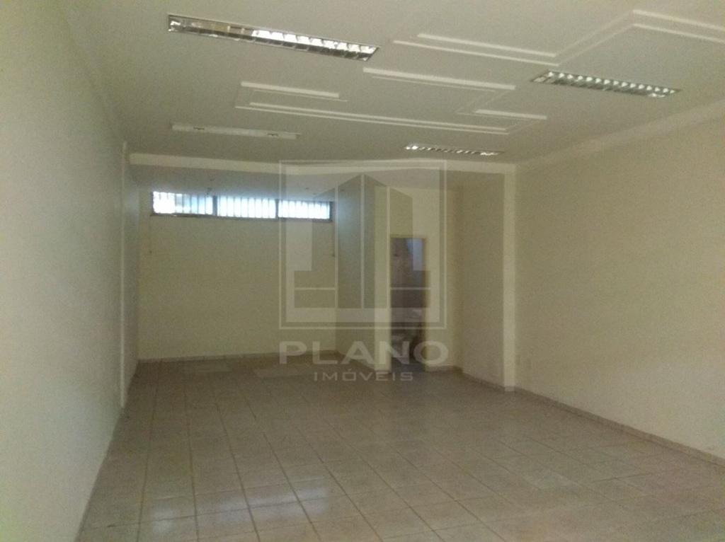 Loja, Asa Norte, 0 Quarto, 0 Vaga, 0 Suíte
