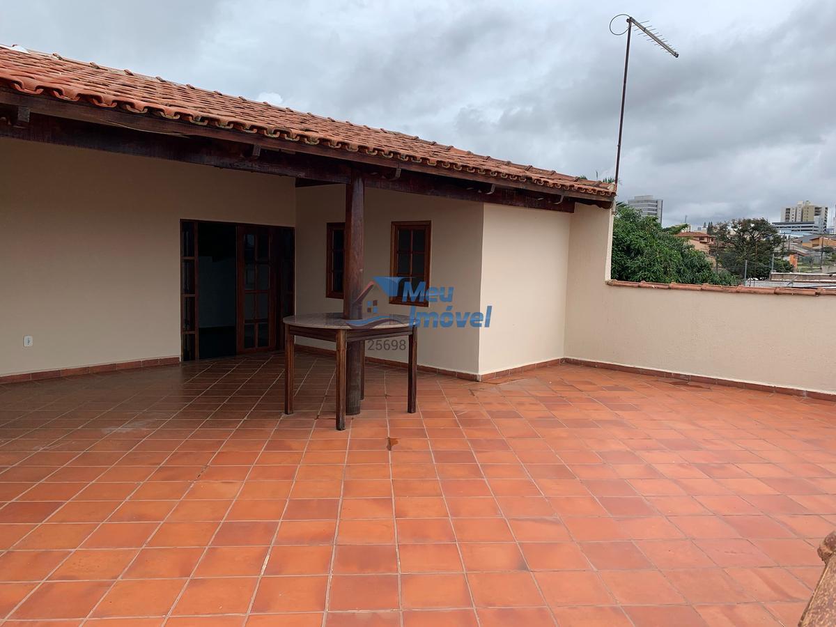 Casa, Brasília/Plano Piloto, 5 Quartos, 2 Vagas, 5 Suítes